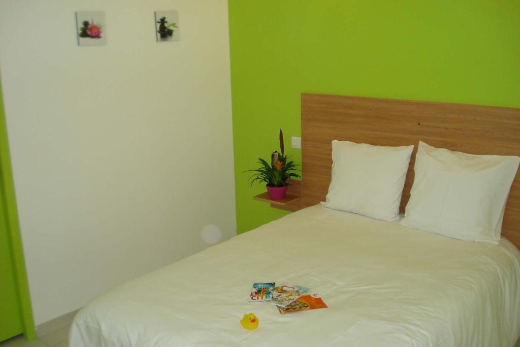 Hotel La Palmeraie Cornebarrieu Room photo
